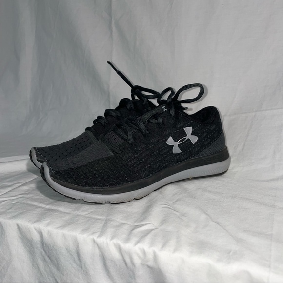 UnderArmour | Black Running Shoe - Size W7.5 - Picture 2 of 4